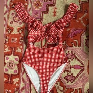 Peak & Beau Swimsuit one piece